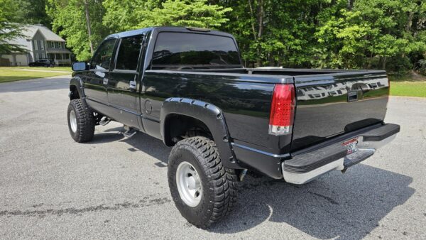1999 Chevrolet 2500 4x4 | Crew Cab Short Bed | 6.5 Detroit Diesel - Image 3