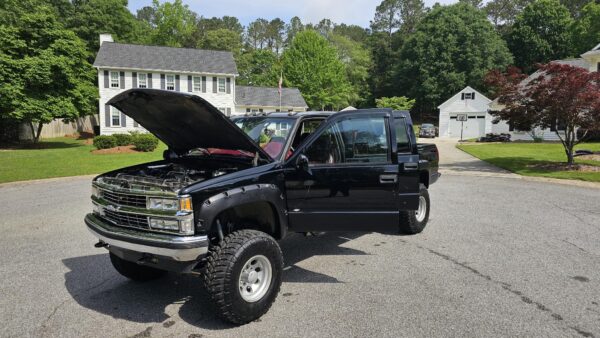 1999 Chevrolet 2500 4x4 | Crew Cab Short Bed | 6.5 Detroit Diesel - Image 12